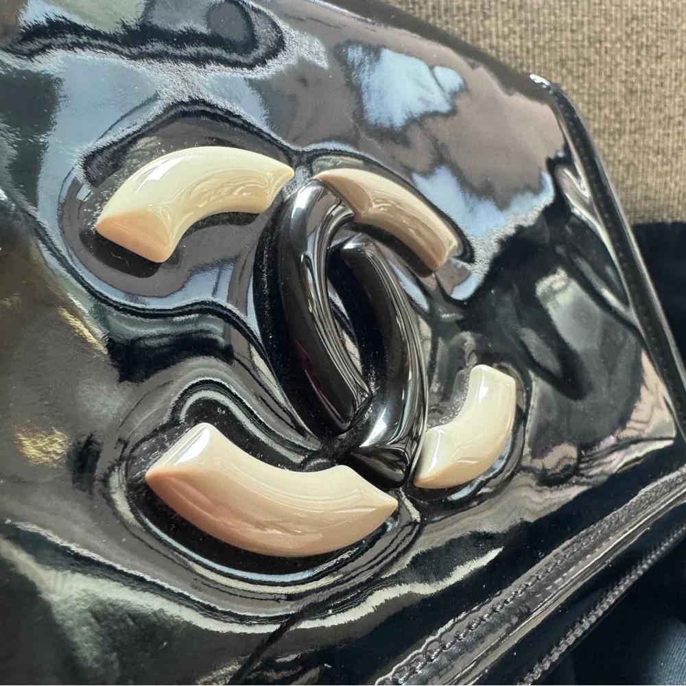 Chanel Flap Bag; Crossbody / Shoulder